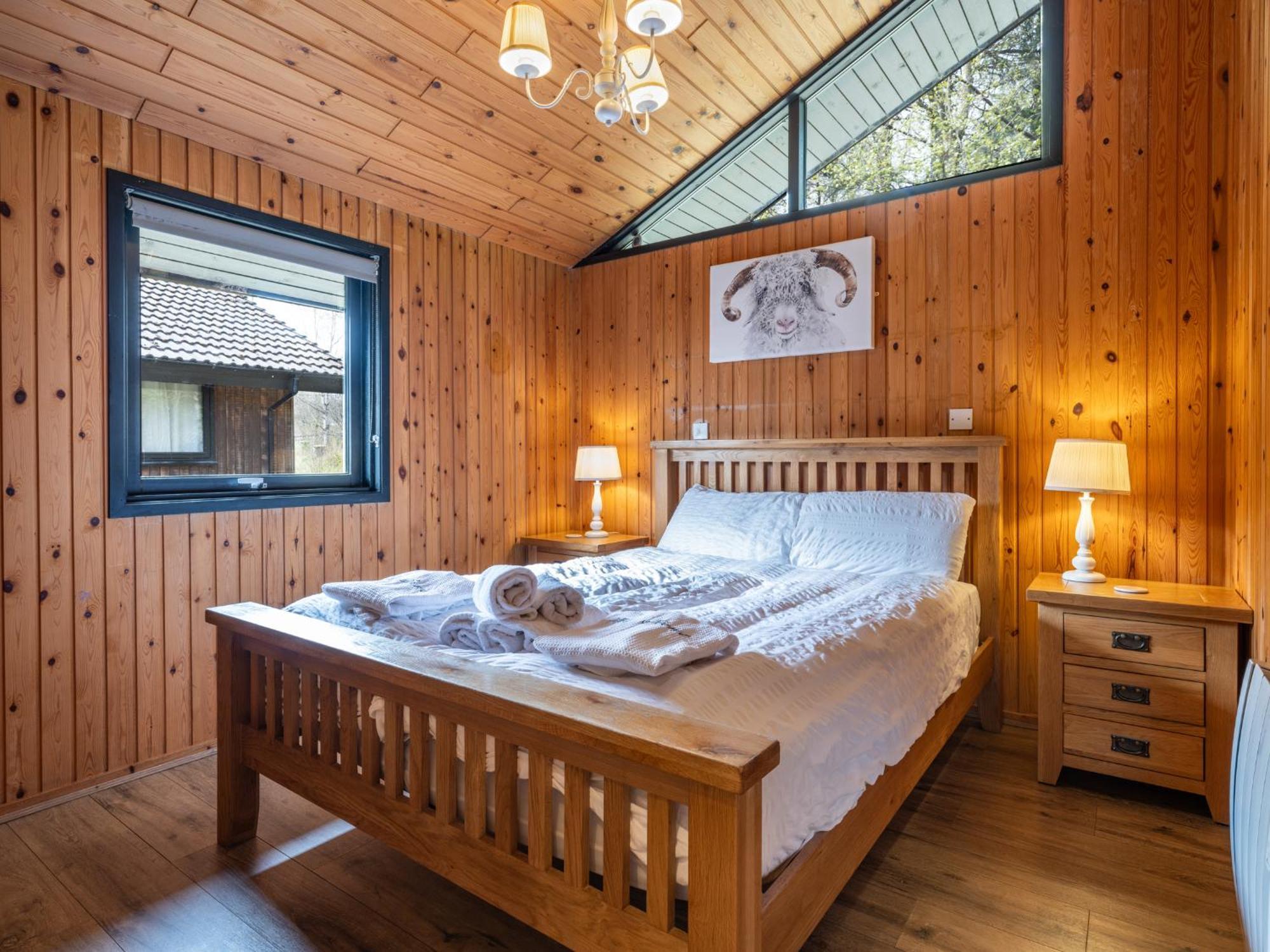 Luxury With Hot Tub, Sauna & Outdoor Dining Holiday home *