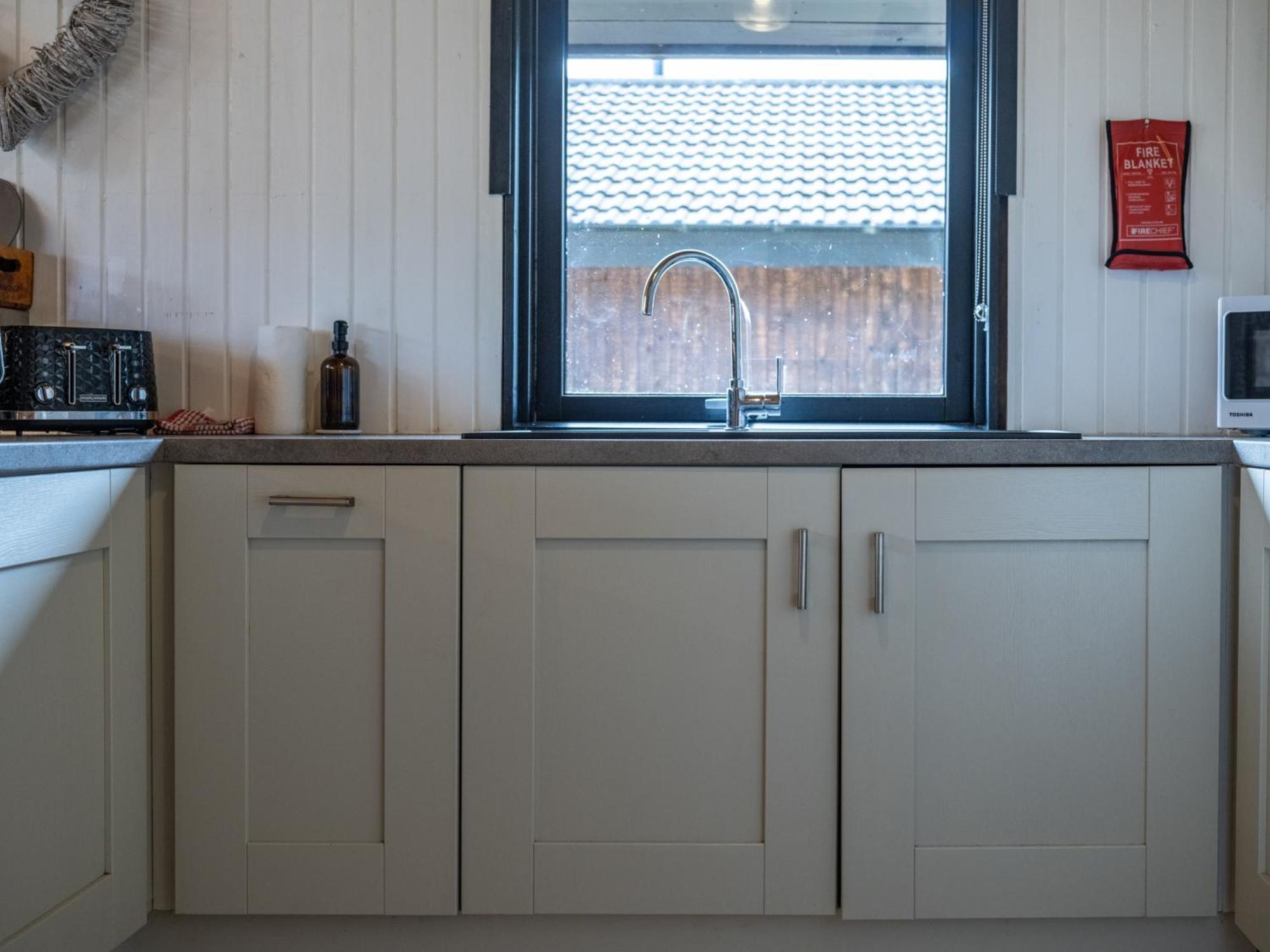 Luxury With Hot Tub, Sauna & Outdoor Dining Holiday home *