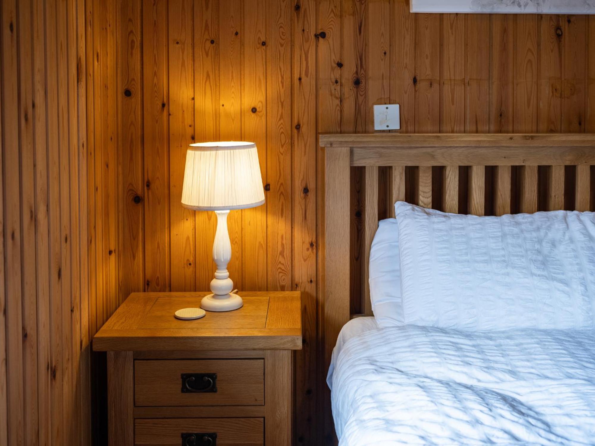 Luxury With Hot Tub, Sauna & Outdoor Dining Holiday home *