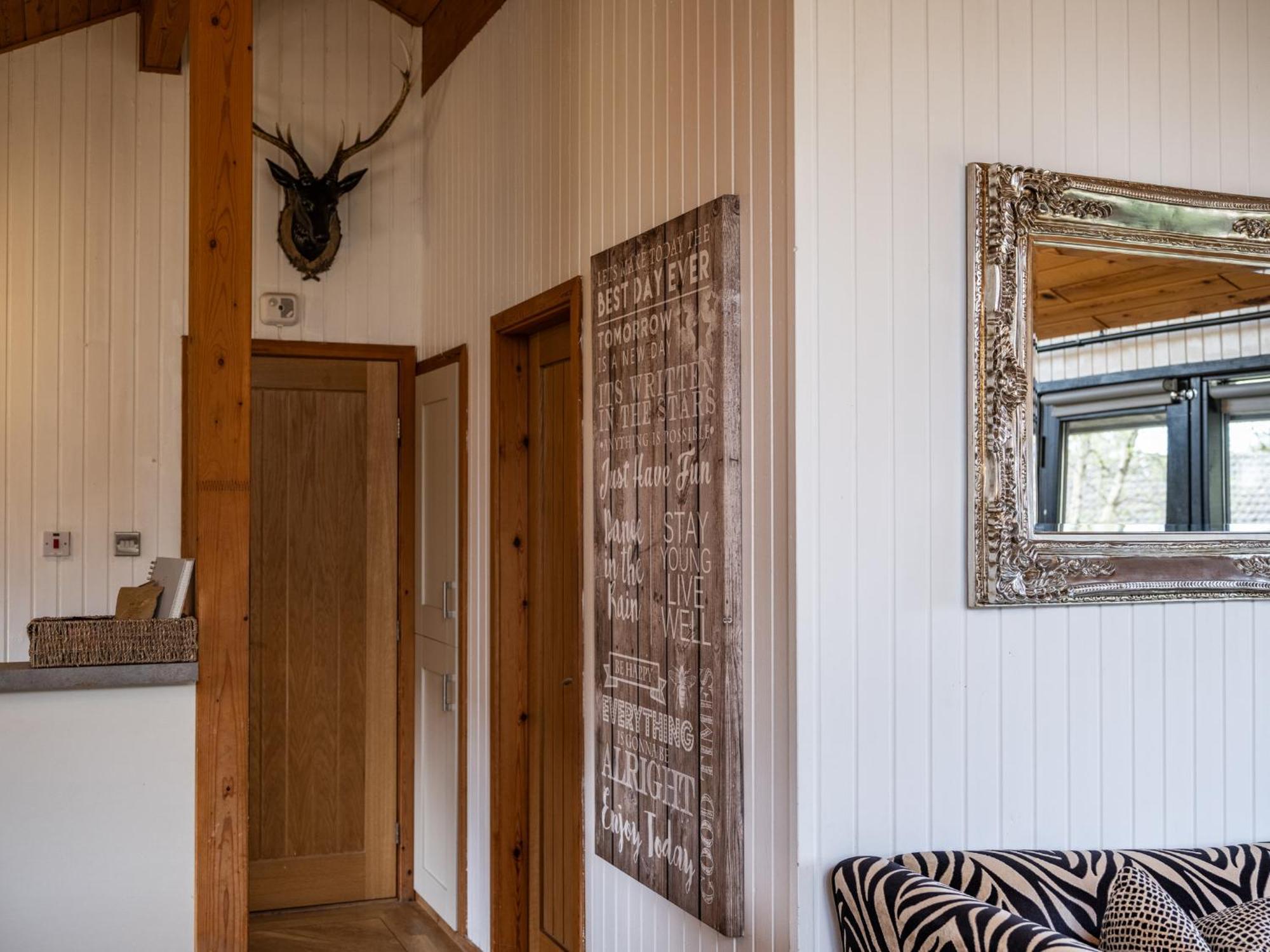 Holiday home Luxury With Hot Tub, Sauna & Outdoor Dining