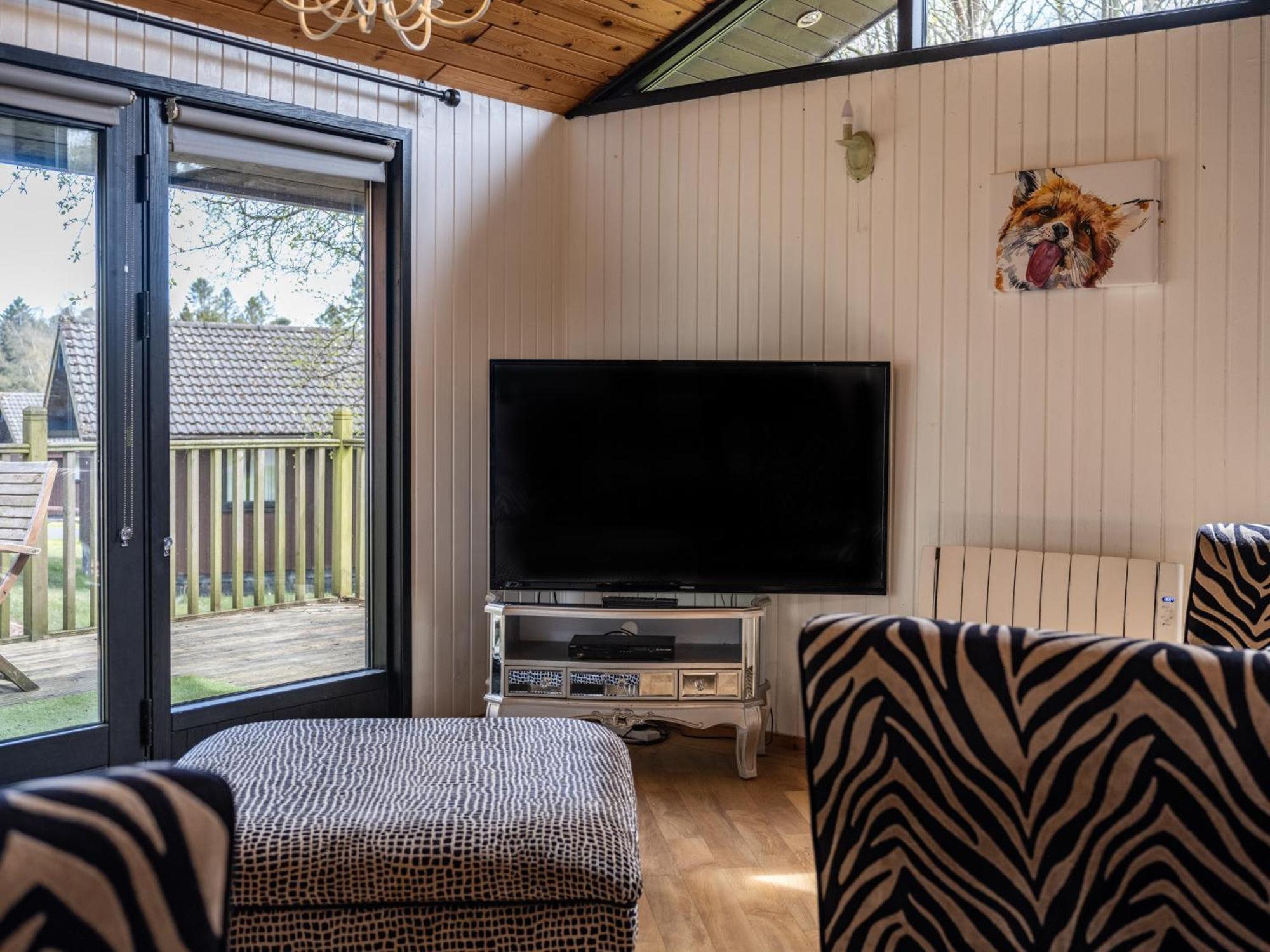 Luxury With Hot Tub, Sauna & Outdoor Dining Holiday home *